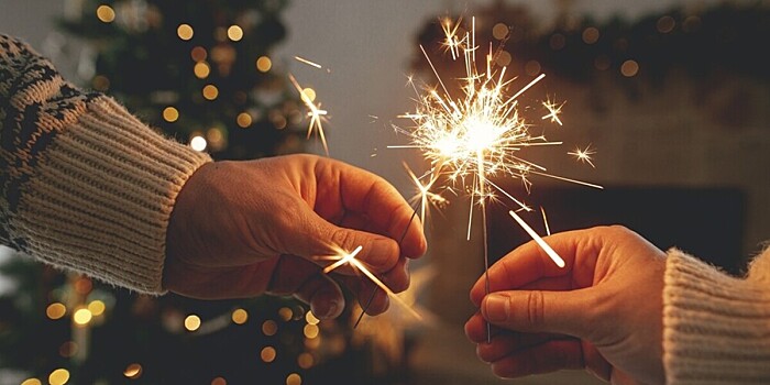 Правила безопасности при выборе и запуске пиротехники напомнили в МЧС России