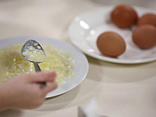 Россиянам назвали оптимальное количество яиц в неделю