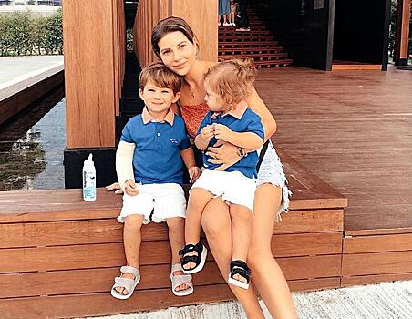 «Стильные малыши»: внуки Валентина Юдашкина повеселились на вечеринке певицы Жасмин