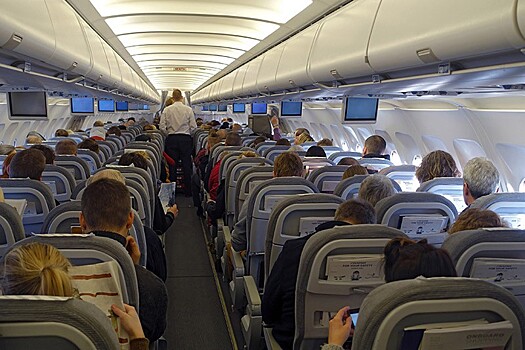 Пассажир забыл в самолете Москва-Владивосток 2 млн рублей