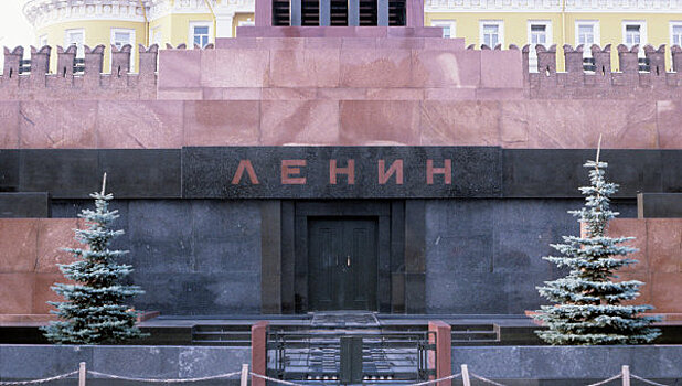В ЛДПР подтвердили намерение захоронить тело Ленина