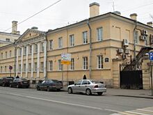 Маленький дом для бизнеса. Бизнес-центр на улице Радищева выставлен на продажу
