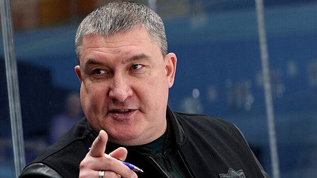 Главный тренер «Ак Барса» поздравил Широкова с 1000‑м матчем в российском хоккее после игры с «Сибирью»