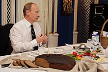 Свекольные пельмени и шербет: чем угощают в Кремле