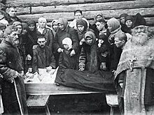 Зачем русские фотографировали похороны