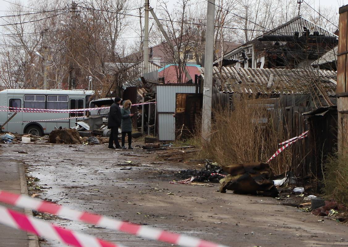 Установлена причина падения военного истребителя Су-30 на жилой дом в Иркутске
