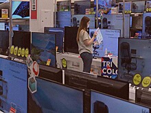 В АКОРТ рассказали, насколько взлетят цены на смартфоны и бытовую технику из-за пошлин Трампа