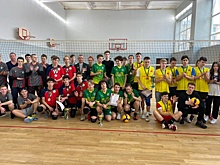 Соревнования по волейболу прошли в Щаповском