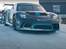 Porsche показала электроспорткар GT4 E-Performance в движении