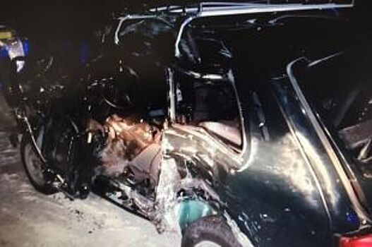 «Нива» столкнулась с автобусом на трассе «Вилюй» в Братске