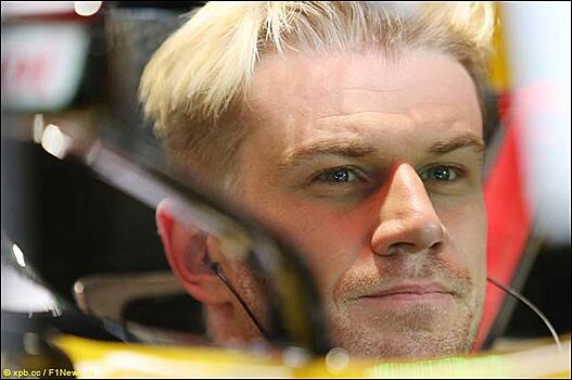 Феттель выиграл квалификацию Гран-при Германии, Сироткин — 12-й