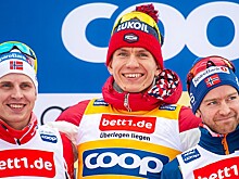 Большунов выиграл скиатлон на этапе Куба мира в Оберстдорфе