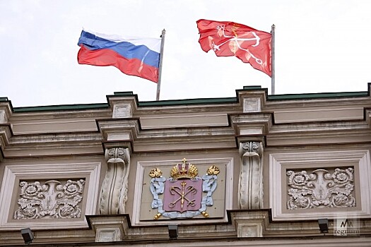 Депутаты просят Беглова вернуть жёсткие ограничения в Петербурге
