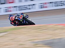 Куартараро взял поул в квалификации MotoGP в Сильверстоуне, Алекс Маркес — 2-й, Марк — 4-й