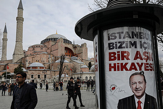 ЦБ Турции повысил ключевую ставку до 35%