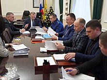 Глава Оренбурга Сергей Салмин рассмотрел вопрос о ненадлежащей уборке снега в городе