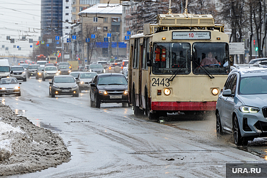 В Челябинске на три недели закроют движение троллейбусов по Копейскому шоссе