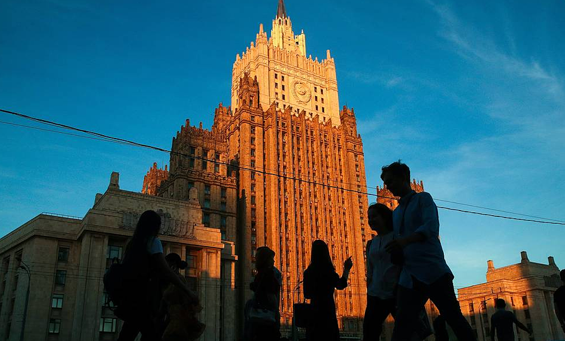 В МИД РФ заявили о готовности вернуться к переговорам с Киевом