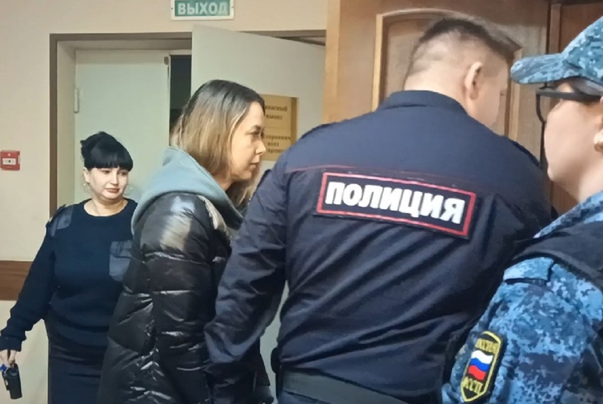 Сотрудницу нижегородского минграда задержали за взятку прямо в кабинете