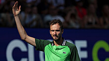 Даниил Медведев вышел в полуфинал Australian Open