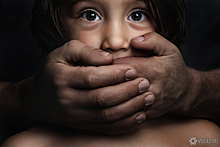Суд наказал жителя Тюменской области после изнасилования ребенка посреди поля