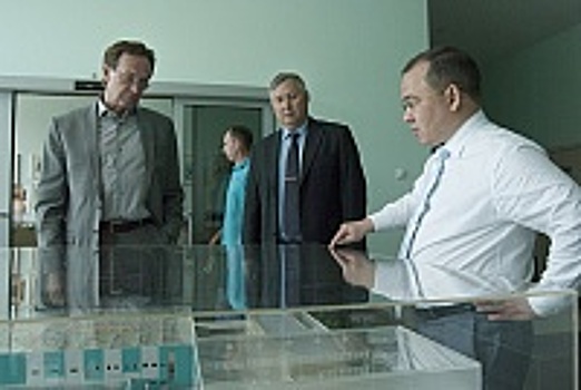 Префект округа Анатолий Смирнов посетил АО «Биннофарм»