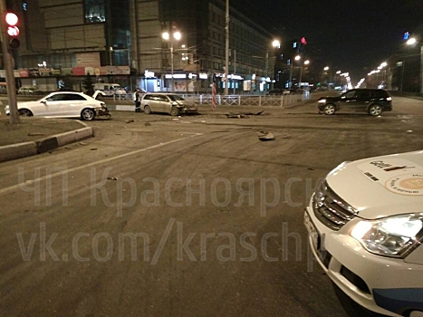На десяти улицах в центре Красноярска не работают светофоры