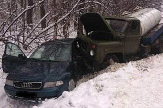 В Белгородской области в ДТП погибла 41-летняя водитель Audi