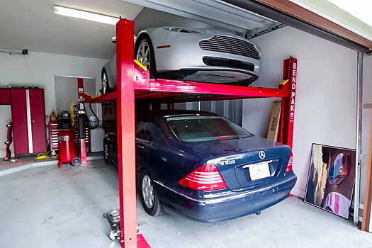 Два парковочных места на одном: необычный способ из США