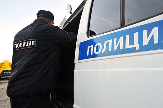 Двое пьяных москвичей пытались зарезать таксиста во время поездки