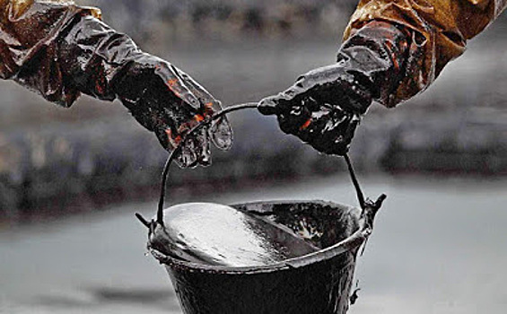 Динамика цен на нефть остается неопределенной