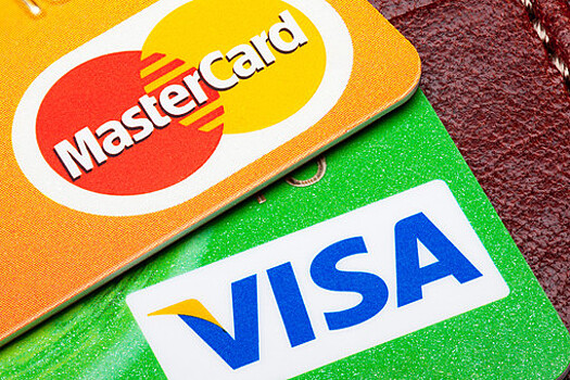 Кремль допустил возможность отключения России от Visa и MasterCard