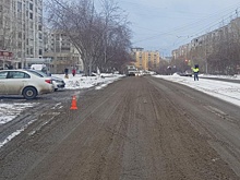 В Екатеринбурге ищут свидетелей падения пенсионерки из автобуса