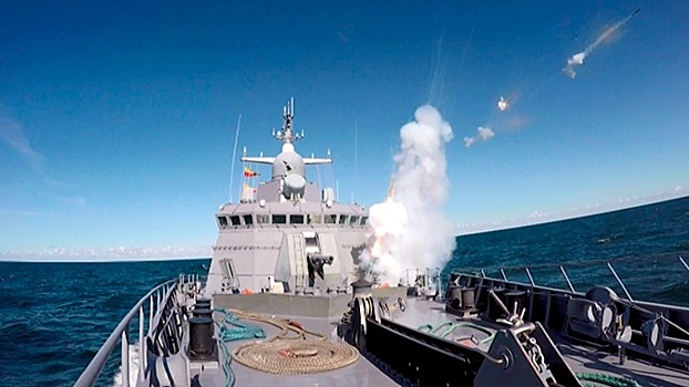 Стрельба «Калибрами»: кадры испытаний малого ракетного корабля «Советск»