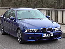 Видео: 20-летний BMW M5 разогнали до 300 километров в час
