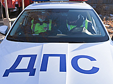 На Урале автомобиль с заключенными попал в аварию