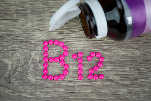 Ученые выяснили, чем опасна нехватка витамина B12