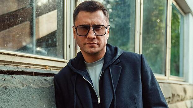 Павел Прилучный встретил Крещение на берегу Атлантического океана: видео