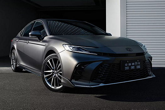 В России появилась в продаже Toyota Camry 2025 года: сколько она стоит