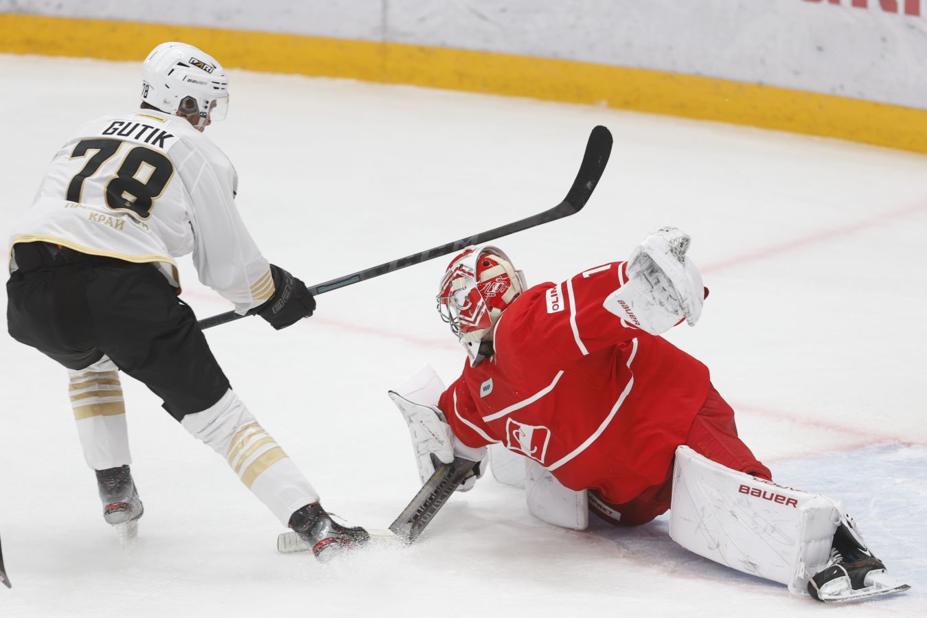 Нападающий&nbsp; Даниил Гутик перешёл из «Адмирала» в «Спартак» в результате обмена