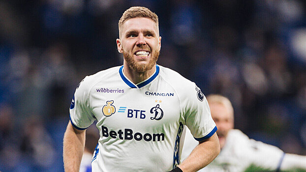 Сергеев о 0:1 с «Зенитом»: «Решил единственный пенальти, и то после трехминутной паузы опять смотрели. Не знаю, как у нас трактуют»