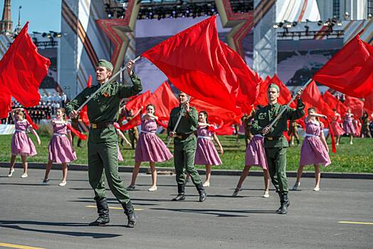 Парад Победы в Казани. Фоторепортаж