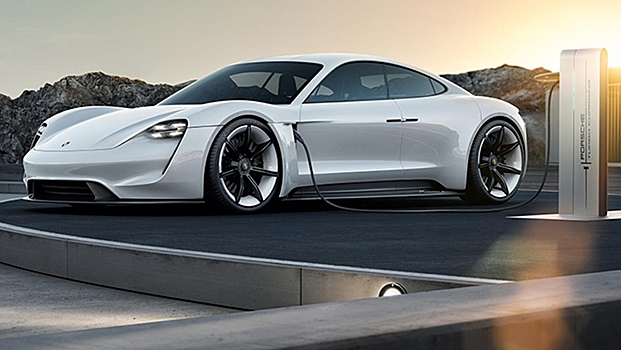 Электромобиль Porsche Mission E получит запас хода в 500 км
