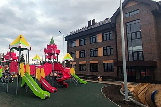 УФАС: подрядчик забросил недостроенную школу в селе Репьево под Новосибирском