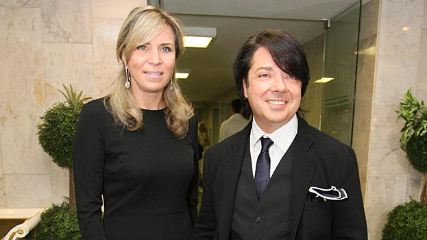 У вдовы Валентина Юдашкина нашли долги по налогам