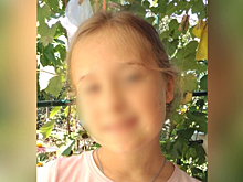 Родители убитой девочки просят не нести к дому цветы и игрушки