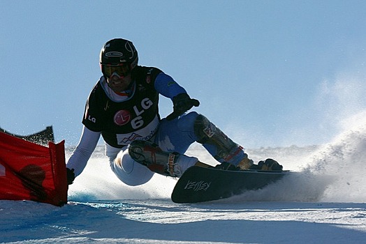 На курортах Северного Кавказа будут проводить тренировки сборных по сноуборду
