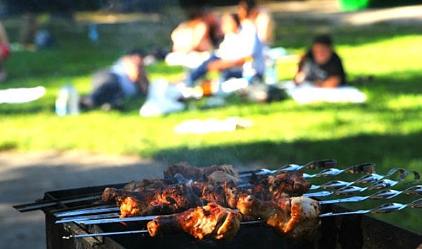 70 протоколов о нарушениях выписали полицейские на майские праздники