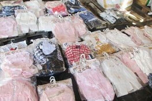 Сочинская таможня задержала почти 3 тонны контрафактной одежды из Турции