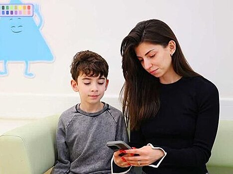 Собянин: Более 1,7 млн москвичей оформили доступ к электронным медкартам детей